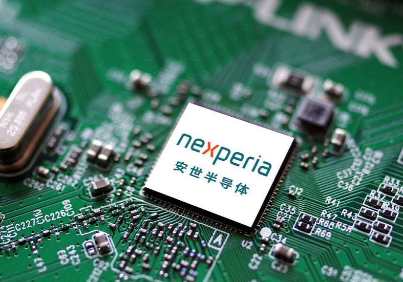 Dutch may loosen grip on Chinese chipmaker – Bloomberg — RT Business News