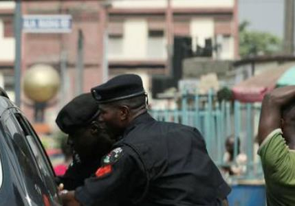 Police detain notorious thuggery, robbery suspect, El-Hussain, in Minna — Daily Nigerian