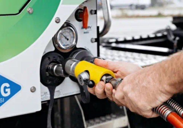 Nigeria announces plan for fresh 500 CNG stations