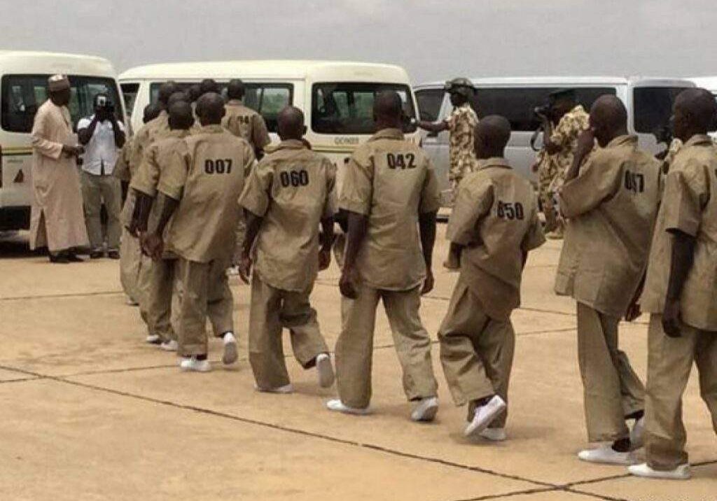 Nigeria Resumes Mass Trial of Terrorism Suspects Nigeria Resumes Mass Trial of Terrorism Suspects