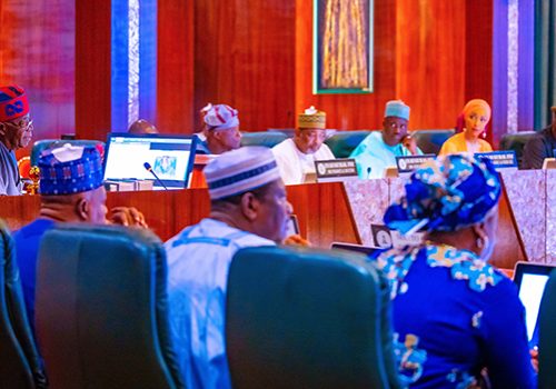 Nigeria Slashes NNPCL, Customs Revenue Deductions to Boost Savings Nigerian Govt to cut NNPCL, Customs, other agencies’ revenue deductions