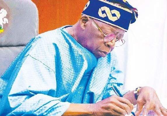 Nigeria Taps Global Investment Banks for Eurobond Issuance amid Fiscal Nigeria Taps Global Investment Banks for Eurobond Issuance amid Fiscal