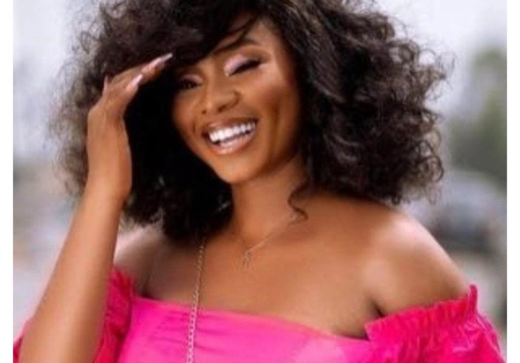 Why I stopped going to church - Actress Ariyiike Dimples