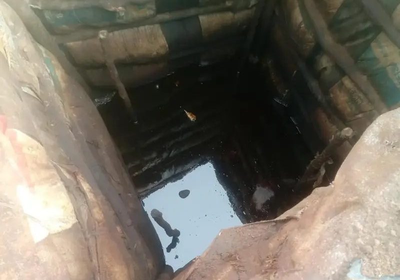 Nigerian Navy destroys illegal refinery, apprehends 37 suspected miners in Niger Delta — Daily Nigerian