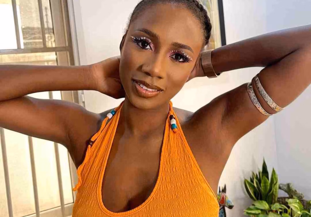 Nigerian Singer Korra Obidi Nearly Kicked Off Flight Over Revealing I was nearly kicked off plane over indecent dressing - Korra Obidi