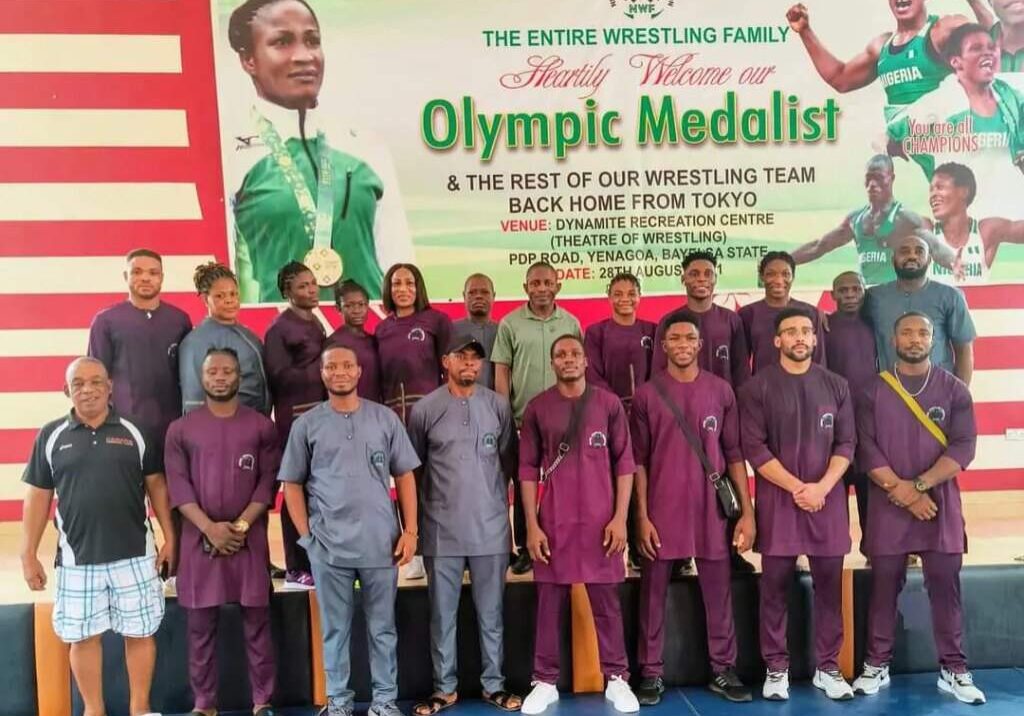 Nigerian Wrestlers Depart Yenagoa for 13th African Games in Accra Nigerian Wrestlers Depart Yenagoa for 13th African Games in Accra
