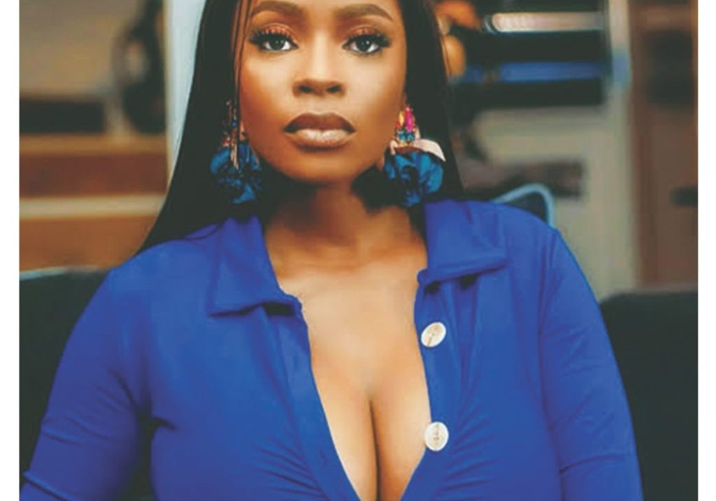 Nollywood actress Bolaji Ogunmola threatens to sue Airline over flight delays, cancellation in Ekiti