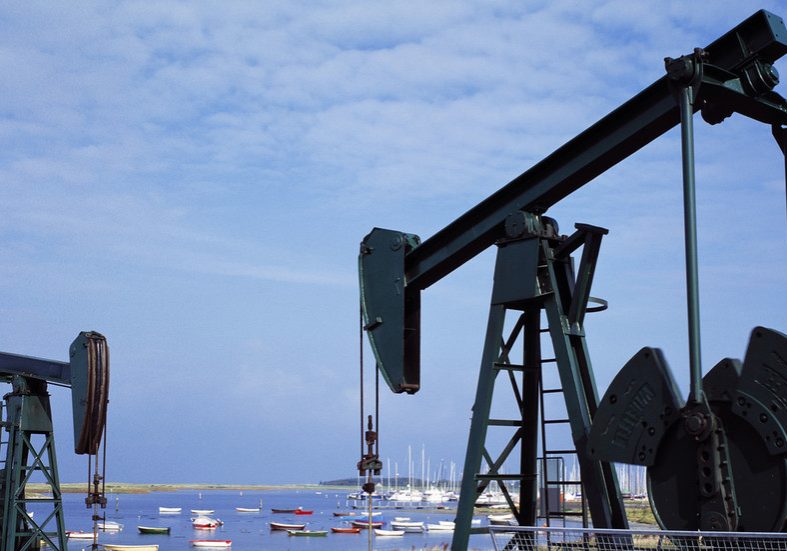 Oil prices continue to rise over escalating Israel-Iran conflict — RT Business News