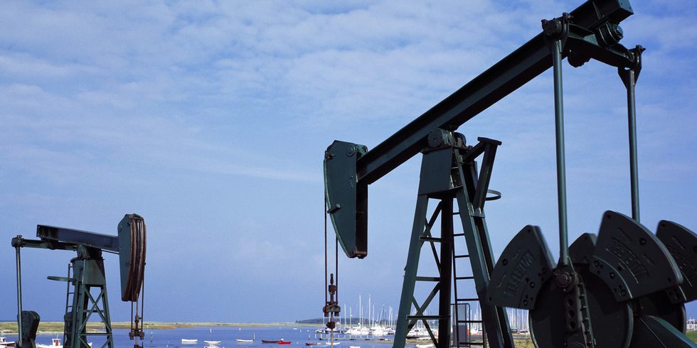 Oil prices continue to rise over escalating Israel-Iran conflict — RT Business News