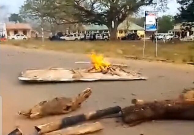 Ondo LG poll: Violence mars election in Akoko North-West, residents allege intimidation [PHOTOS/VIDEOS]