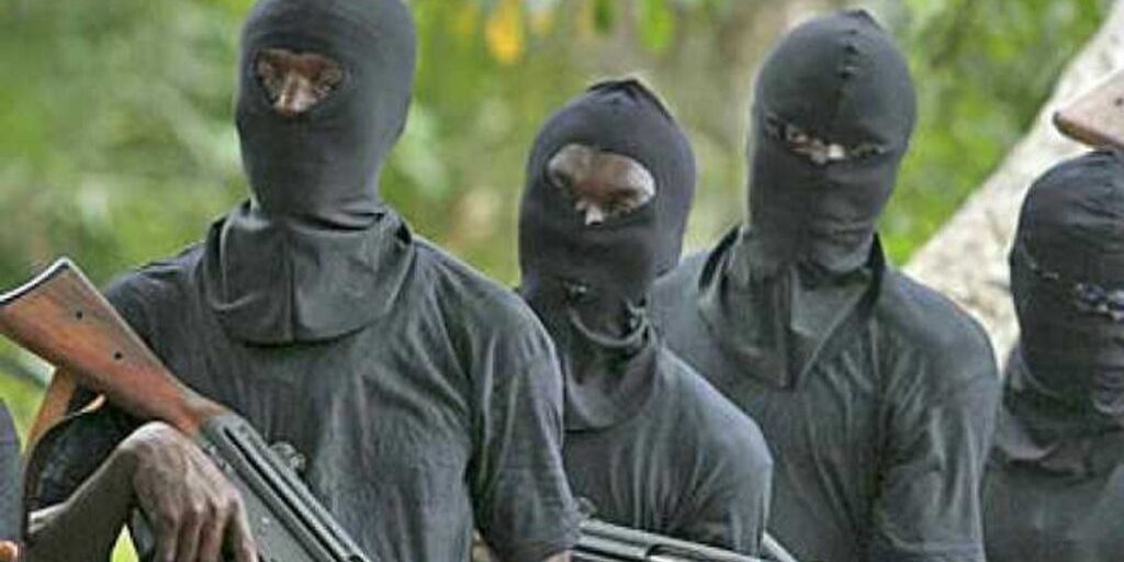 Ondo: Suspected kidnappers kill health worker near airport Ondo: Suspected kidnappers kill health worker near airport