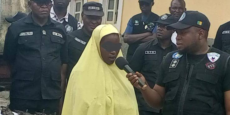 Operatives Arrest 30 Year Old Woman with AK47, Four Magazines Hidden in Operatives Arrest 30 Year Old Woman with AK47, Four Magazines Hidden in