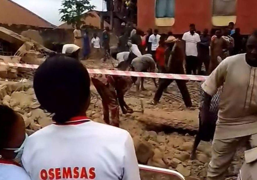 Osogbo Building Collapses, Trapping People in Sabo Area