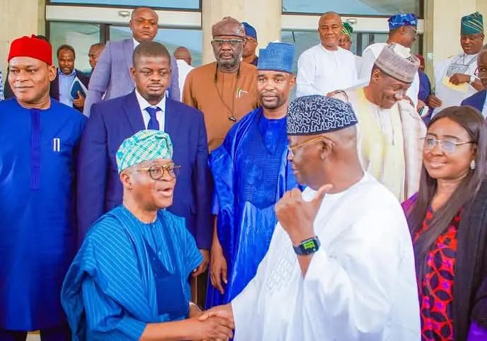 Oyetola inaugurates Senator Adeyeye-led NPA governing board