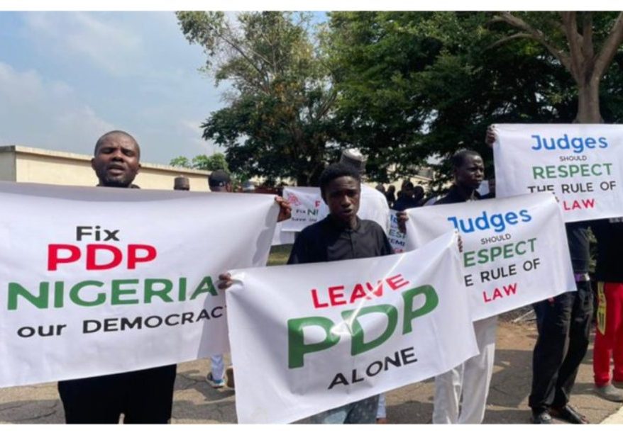 PDP faction stages protest in Abuja (VIDEO)