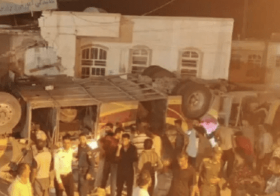 Pakistani Pilgrims Fatal Bus Accident Kills 28 in Iranian Province