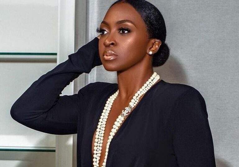 Pedestrians' Rights in Nigeria: Actress's Scathing Critique Pedestrians' Rights in Nigeria: Actress's Scathing Critique