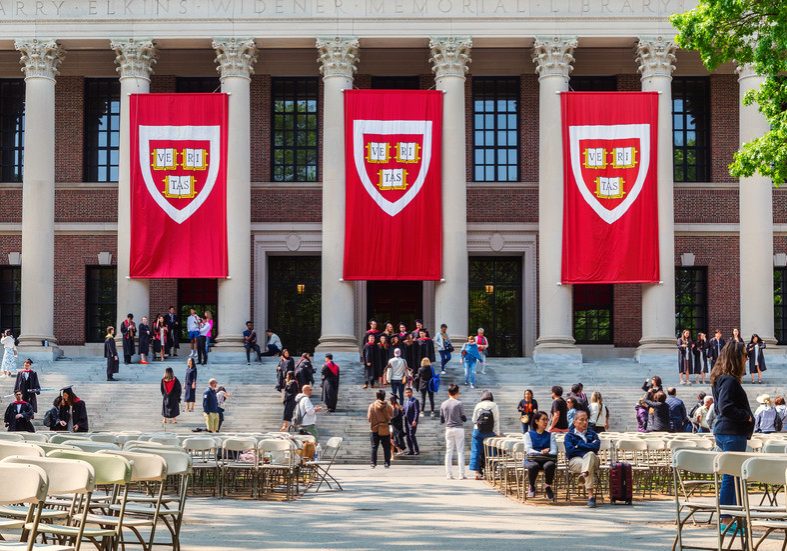 Pentagon cuts ties with Harvard over ‘wokeness’ — RT World News