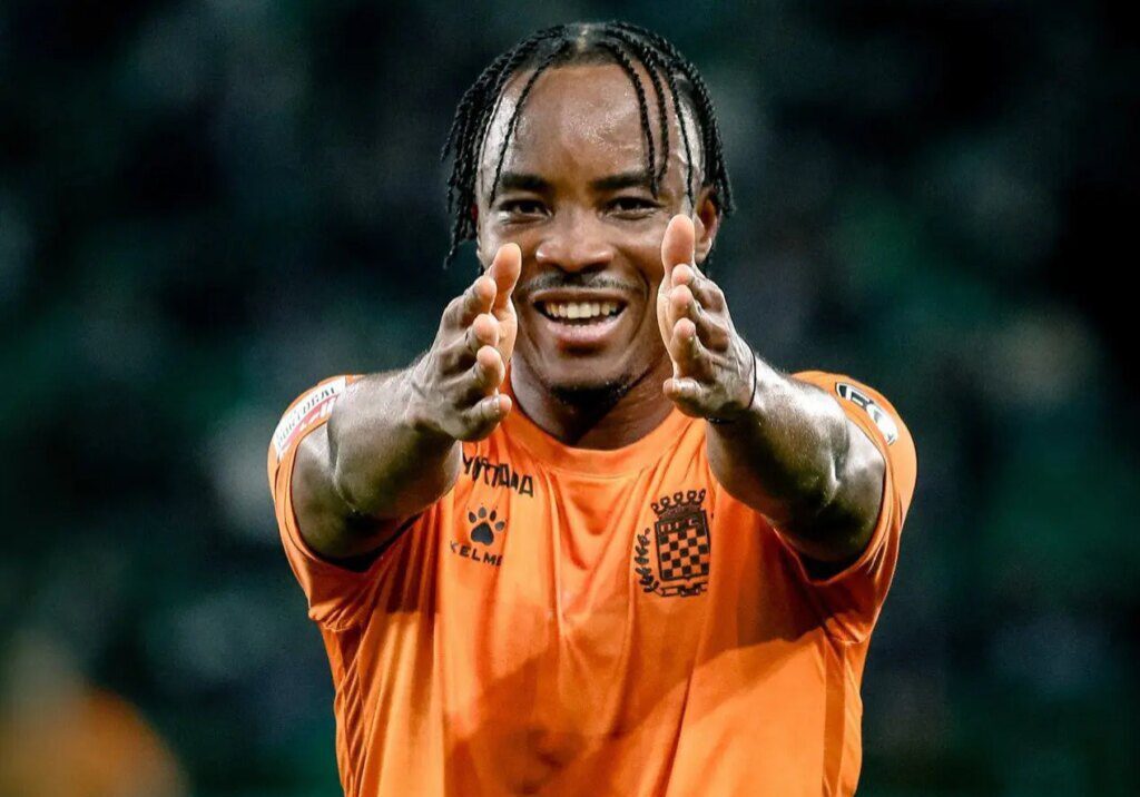 Portugal: Onyeamachi scoops Boavista's POTM award Portugal: Onyeamachi scoops Boavista's POTM award