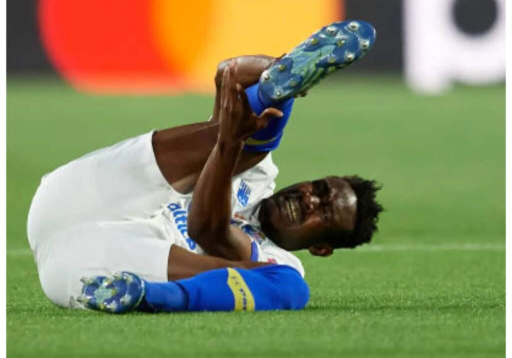 Portugal Sanusi injury blow for FC Porto Portugal Sanusi injury blow for FC Porto