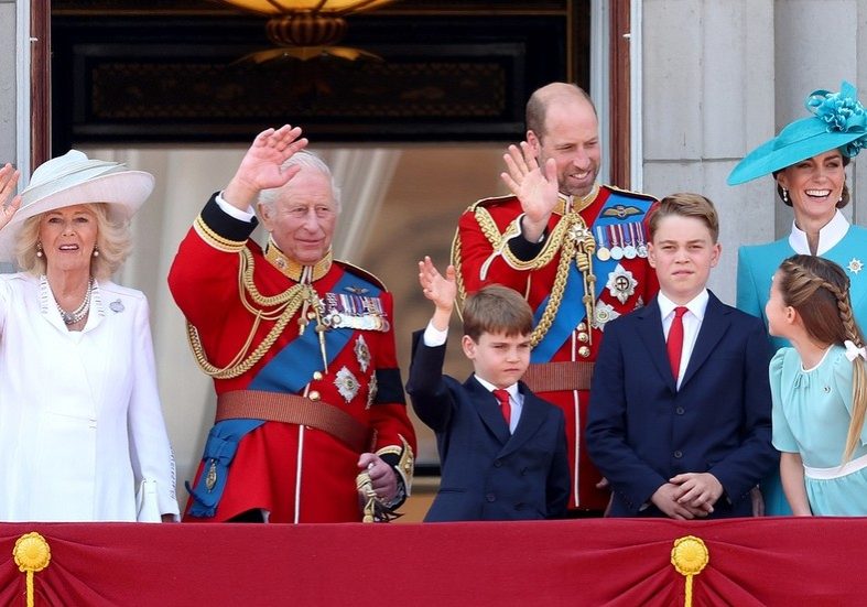 Disgraced UK ex-Prince Andrew could be struck from succession line – Telegraph — RT World News