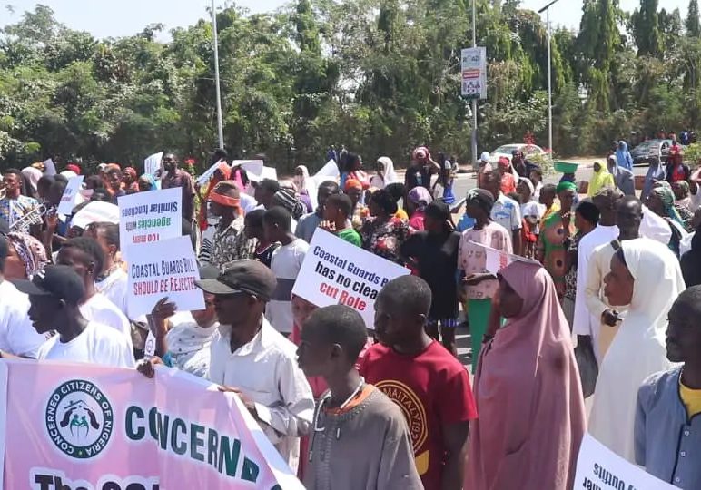Protesters storm National Assembly, oppose establishment of Nigerian Coast Guard Protesters storm National Assembly, oppose establishment of Nigerian Coast Guard