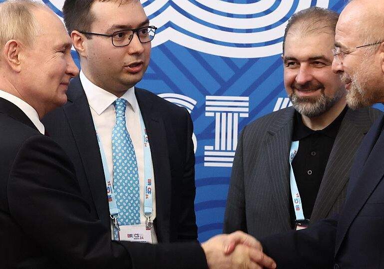 Putin Meets Iranian Speaker at BRICS Parliamentary Forum Putin Meets Iranian Speaker at BRICS Parliamentary Forum