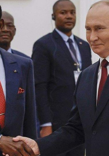 Putin Meets Obiang to Strengthen Oil Ties