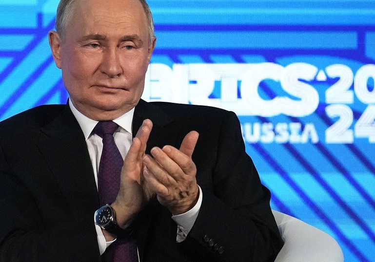 Putin Touts BRICS Growth Putin Touts BRICS Growth