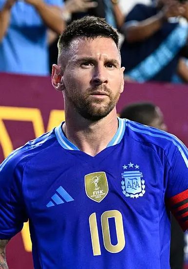 Rain soaked pitch dents Messi's Argentina in Venezuela draw