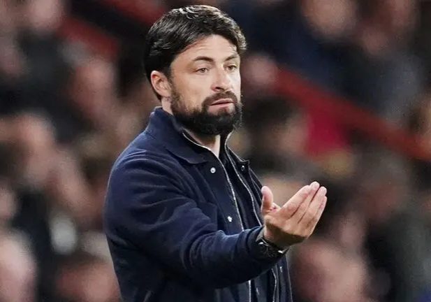 Rangers' Dessers Injury Update: Martin Confirms Quick Return Scotland: Dessers will be back in action soon - Rangers coach, Martin
