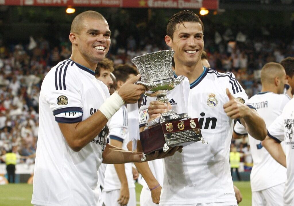 Ronaldo offered me money to stay at Real Madrid - Ronaldo offered me money to stay at Real Madrid - Pepe