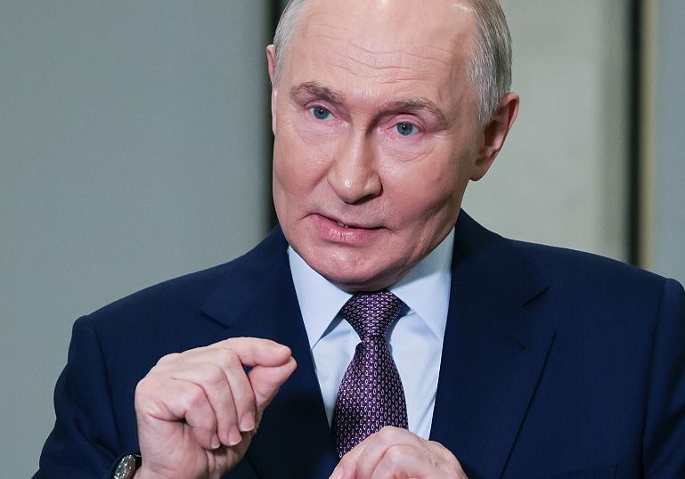 Russia Sanctions Imposed By US On Oil Firms Russia's Putin defiant in face of US sanctions on top oil companies