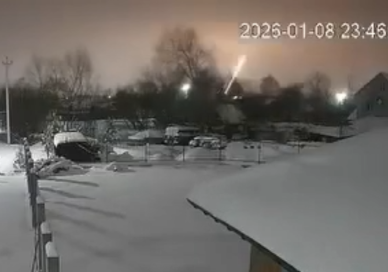 EU needs its own Oreshnik – Macron — RT World News