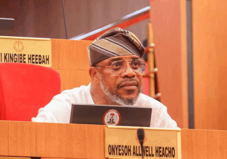 Senator Onyesoh dumps PDP for APC, citing party impunity