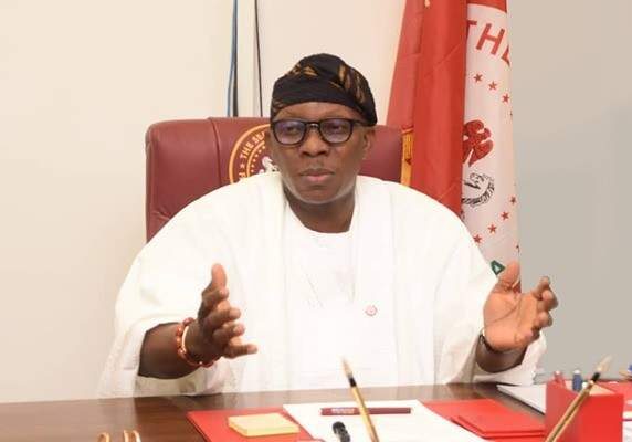Senator urges Tinubu to convene national stakeholders forum now Senator urges Tinubu to convene national stakeholders forum now
