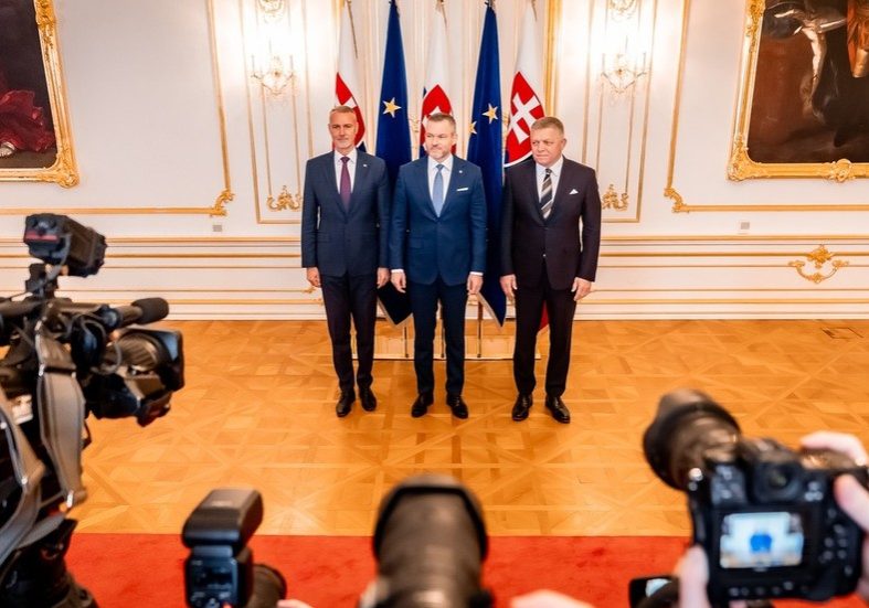 EU member rejects funding for Ukraine — RT World News