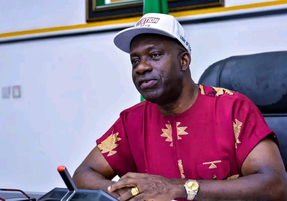 Soludo rebagged FG rice shared to APGA members at Christmas Soludo rebagged FG rice shared to APGA members at Christmas - Anambra APC alleges