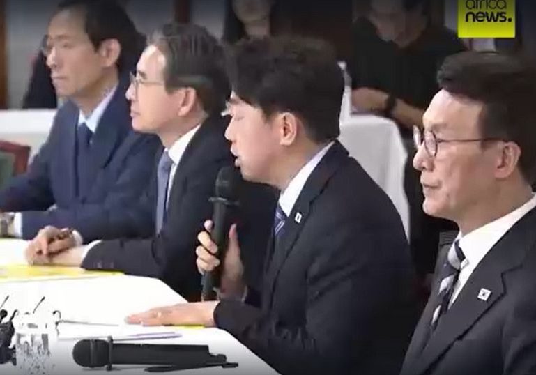 300 South Korean workers detained in US immigration raid to be returned home