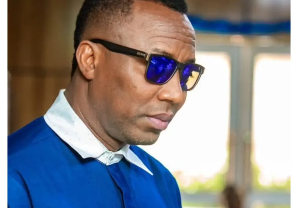 Sowore Sues Police Over Arm Fracture, Custody Abuse Sowore to sue Nigeria police over recent detention, alleged inhuman treatment