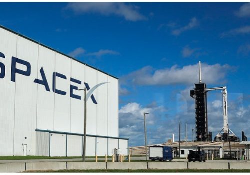 SpaceX buys $17 billion EchoStar spectrum licenses Elon Musk’s SpaceX Acquires Spectrum Licenses For $17bn • Channels Television