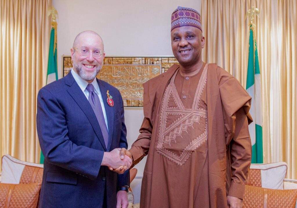 Speaker Abbas seeks US assistance on security anti corruption – Voice Speaker Abbas seeks US assistance on security anti corruption – Voice