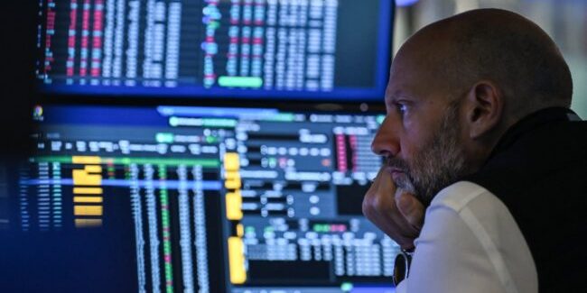 Stocks Fall on Tariff Concerns as Focus Shifts to Fed, Stock Markets Fall As Trade Relief Fades, Eyes On Data, Earnings