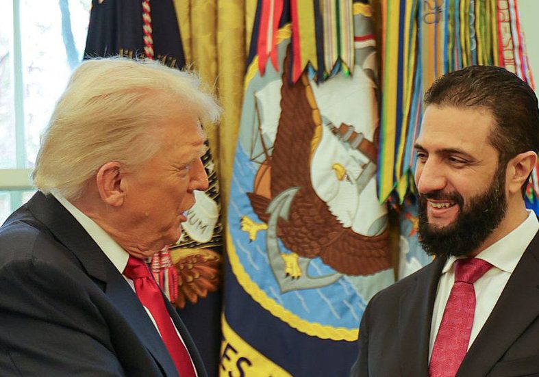 Trump ‘very satisfied’ with new Syrian leadership — RT World News