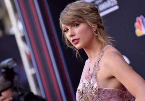 Taylor Swift Mourns Tragic Knife Attack on Children at Dance Taylor Swift Mourns Tragic Knife Attack on Children at Dance