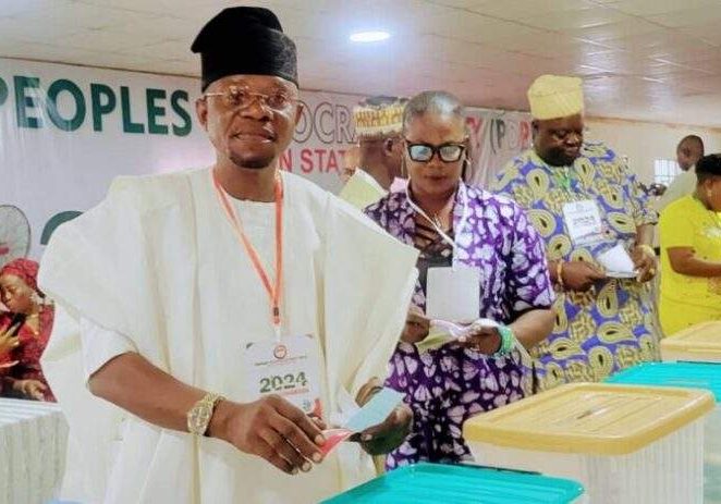 Tella Sworn in as PDP Chairman Vows Partys Rejuvenation in Tella Sworn in as PDP Chairman Vows Partys Rejuvenation in