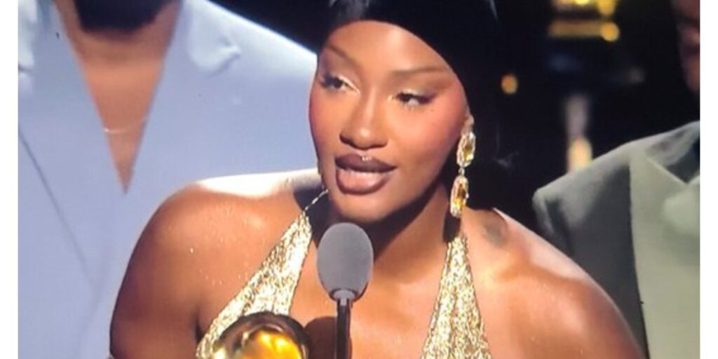 Tems dedicate Grammy award to mother Tems dedicate Grammy award to mother