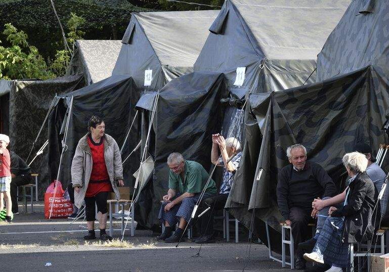 Thousands Evacuated as Ukraine Shells Kursk Region Bordering Ukraine