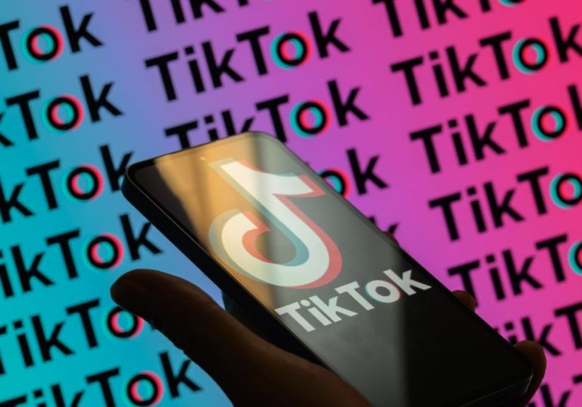 TikTok DMs now allow voice notes photos videos TikTok DMs update adds voice notes, photos, and videos