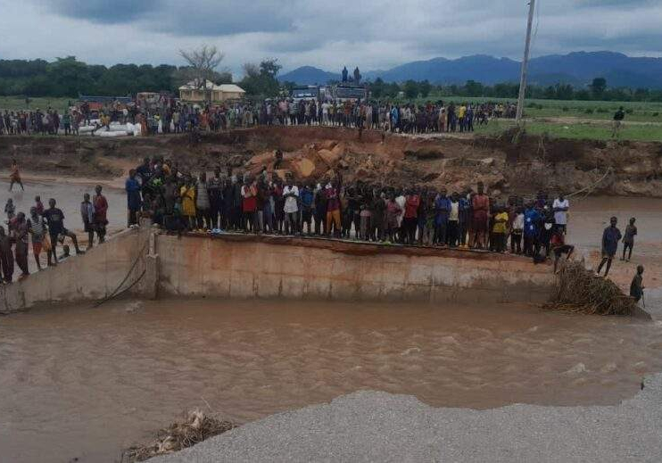 Tinubu Approves Immediate Reconstruction of Collapsed Wagga Bridge Tinubu Approves Immediate Reconstruction of Collapsed Wagga Bridge